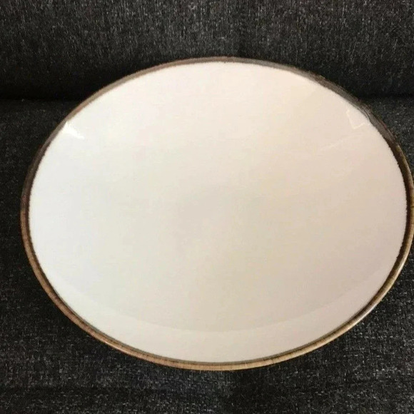 Ariane Design by Vavro Deep 10" Plate Fine Porcelain Replacement - Picture 1 of 5